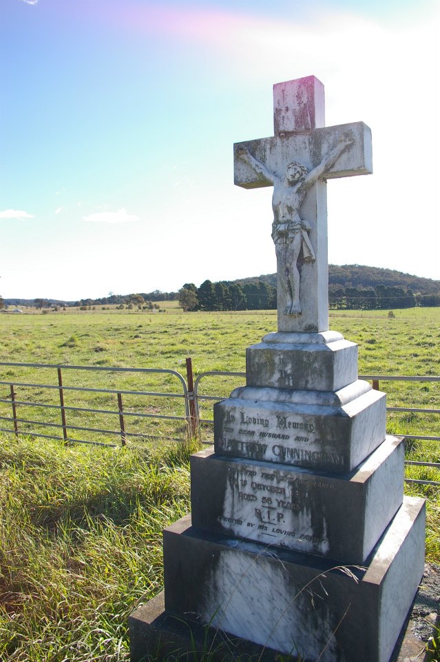 Headstone Matthew Cunningham